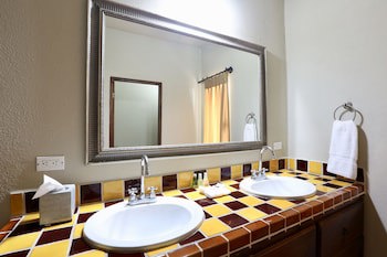 Cerritos Surf Town Beach Front Hotel And Spa