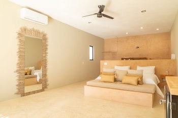Cerritos Surf Town Beach Front Hotel And Spa