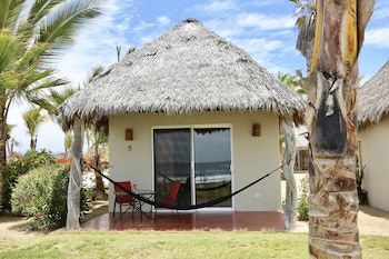Cerritos Surf Town Beach Front Hotel And Spa
