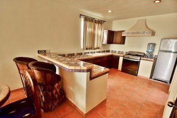 Cerritos Surf Town Beach Front Hotel And Spa