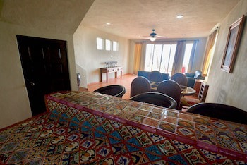 Cerritos Surf Town Beach Front Hotel And Spa