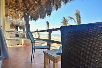 Cerritos Surf Town Beach Front Hotel And Spa