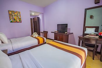 Grand Santhi Hotel