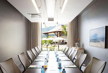 Eden Bleu Hotel