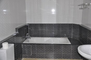 Biraj International Hotel