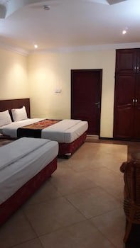 Biraj International Hotel