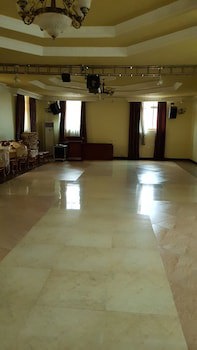 Biraj International Hotel