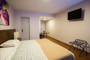 Gallant Hotel