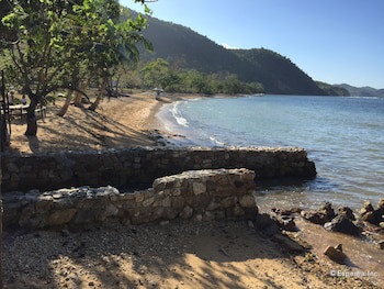 Palawan Sandcastles Beach Resort