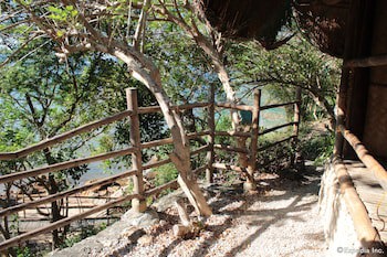 Palawan Sandcastles Beach Resort