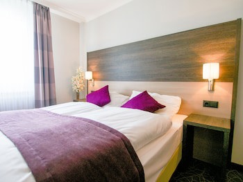 24Hours Apartment Hotel