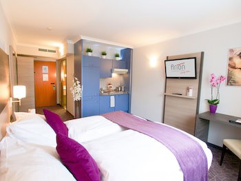 24Hours Apartment Hotel