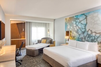 Courtyard By Marriott Queretaro