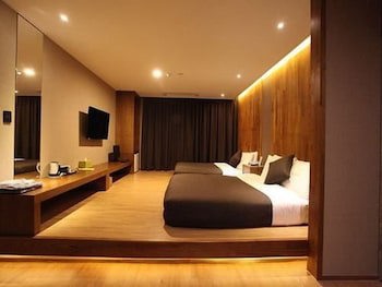 Designers Hotel The Rich