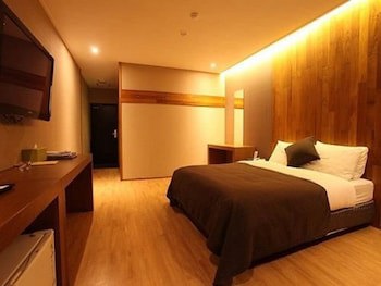 Designers Hotel The Rich