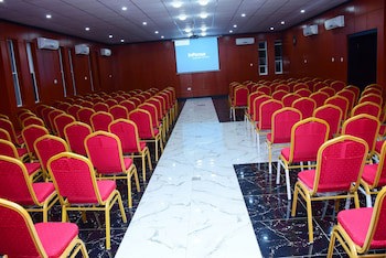 Anabel Apartment And Suites Abuja