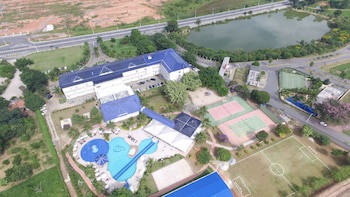 Colonial Plaza Hotel