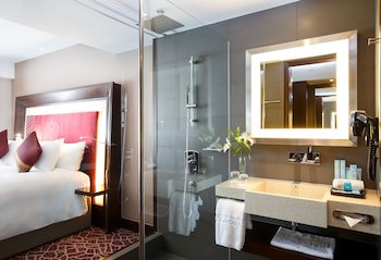 Novotel Yangon Max