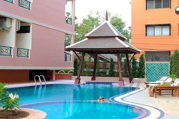 Golden Villa