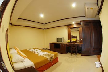 Golden Villa