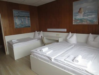 Central-Hotel Tegel fotoğrafı