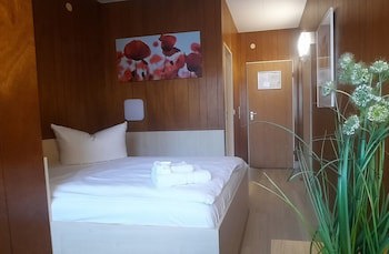 Central-Hotel Tegel galeri fotoğrafı