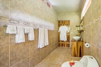 Drake Bay Getaway Resort