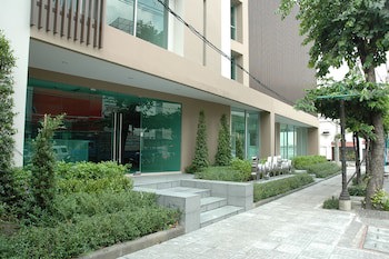 Bangkok Living