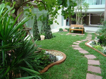 Bangkok Living
