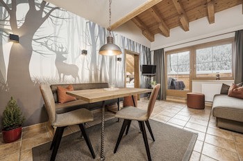 Montana Apartments