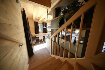 Montana Apartments