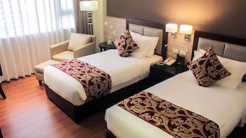 Brentwood Suites