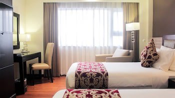 Brentwood Suites