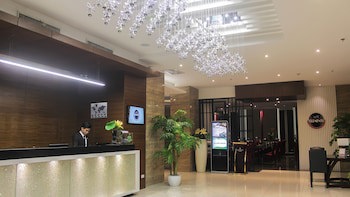 Brentwood Suites