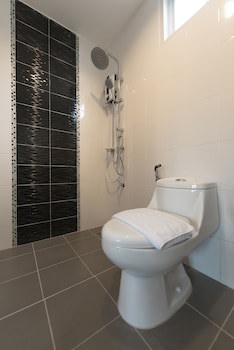 Chiang Mai Waroros Boutique Hotel