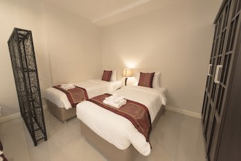 Chiang Mai Waroros Boutique Hotel