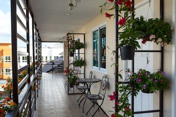 Chiang Mai Waroros Boutique Hotel