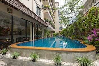 Chiang Mai Waroros Boutique Hotel