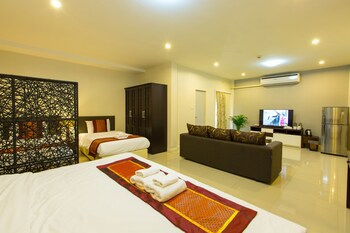 Chiang Mai Waroros Boutique Hotel
