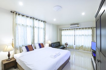 Chiang Mai Waroros Boutique Hotel