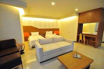 42C The Chic Hotel
