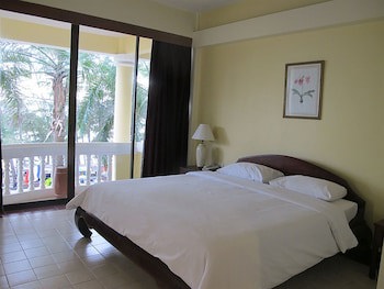 Mae Pim Resort Hotel