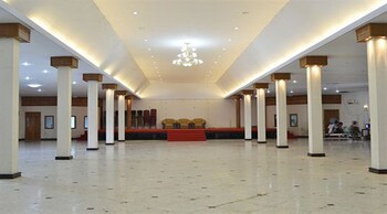 Excel River View Hotel
