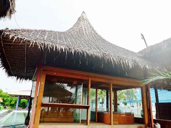 Excel River View Hotel