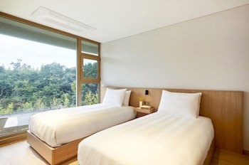 Lotte Buyeo Resort