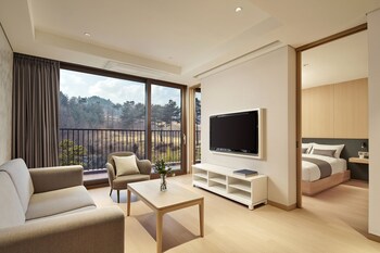 Lotte Buyeo Resort
