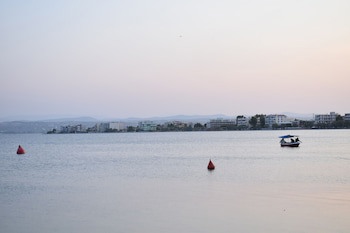 Philoxenia Hotel