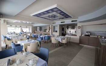 Philoxenia Hotel