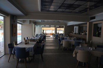 Philoxenia Hotel