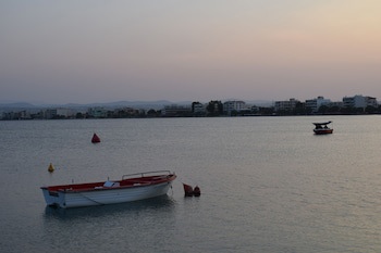 Philoxenia Hotel